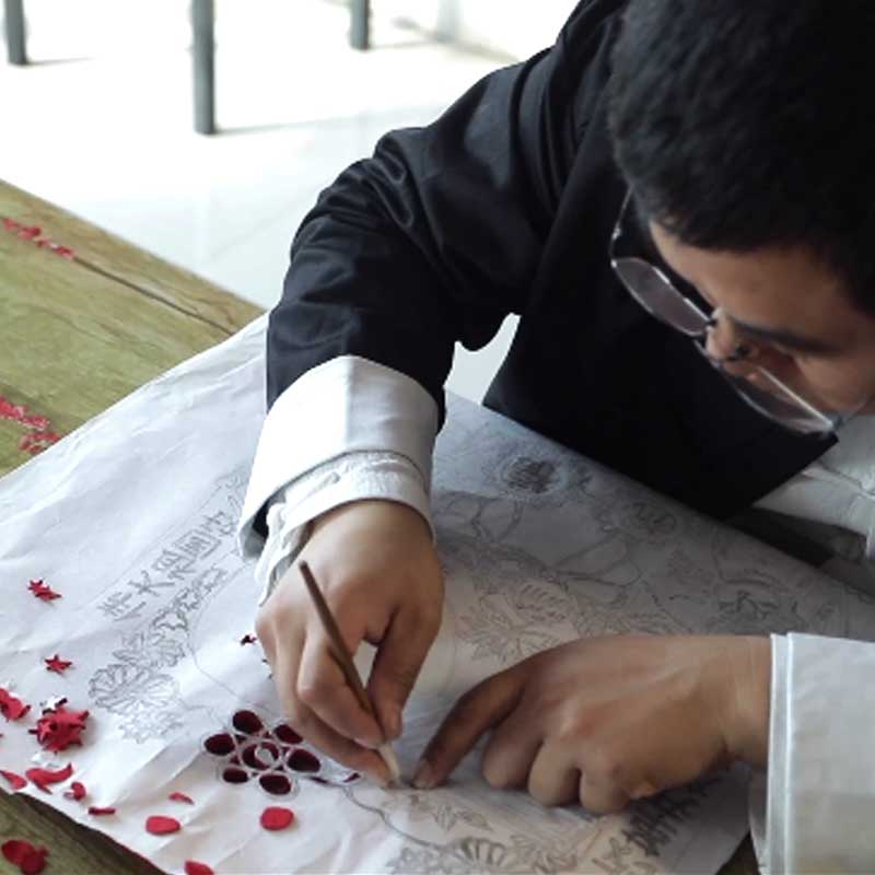 中国特色纯手工剪纸蝴蝶花幼儿园学校客厅装饰画窗花春节礼品墙贴图片