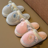 Детские удерживающие тепло мультяшные тапочки подходит для мужчин и женщин, нескользящие туфли, мягкая подошва