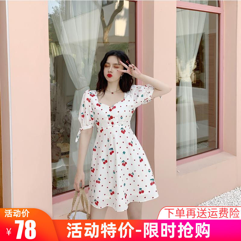 2020夏季新款发式复古修身显瘦减龄樱桃连衣裙女