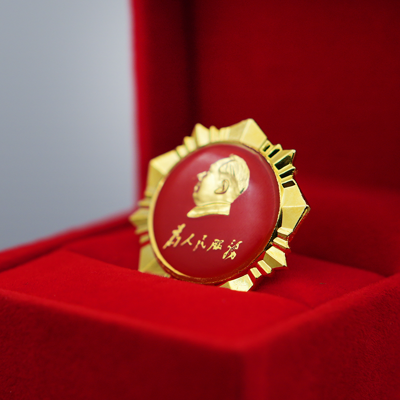 毛爷爷锌合金胸针时尚光芒像章手工肩章时尚徽章毛主席伟人勋章