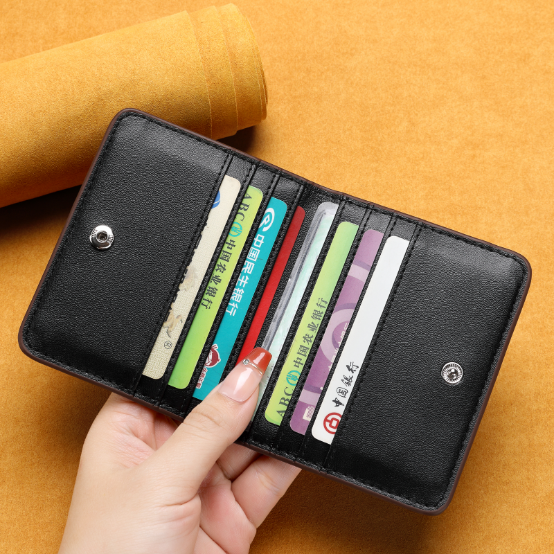 真皮轻薄小卡包可装驾照