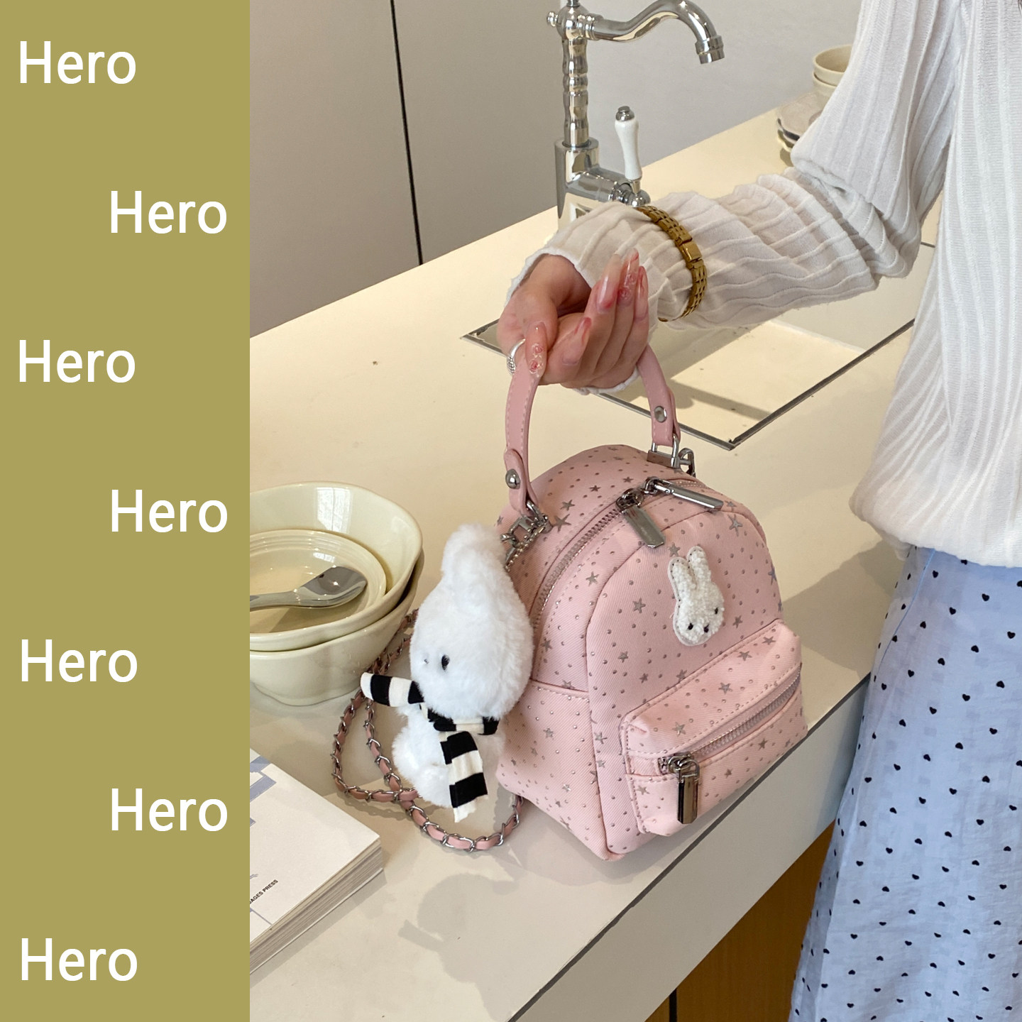 Hero兔子双肩包可爱卡通百搭通勤登山徒步轻量小背包女士小包包