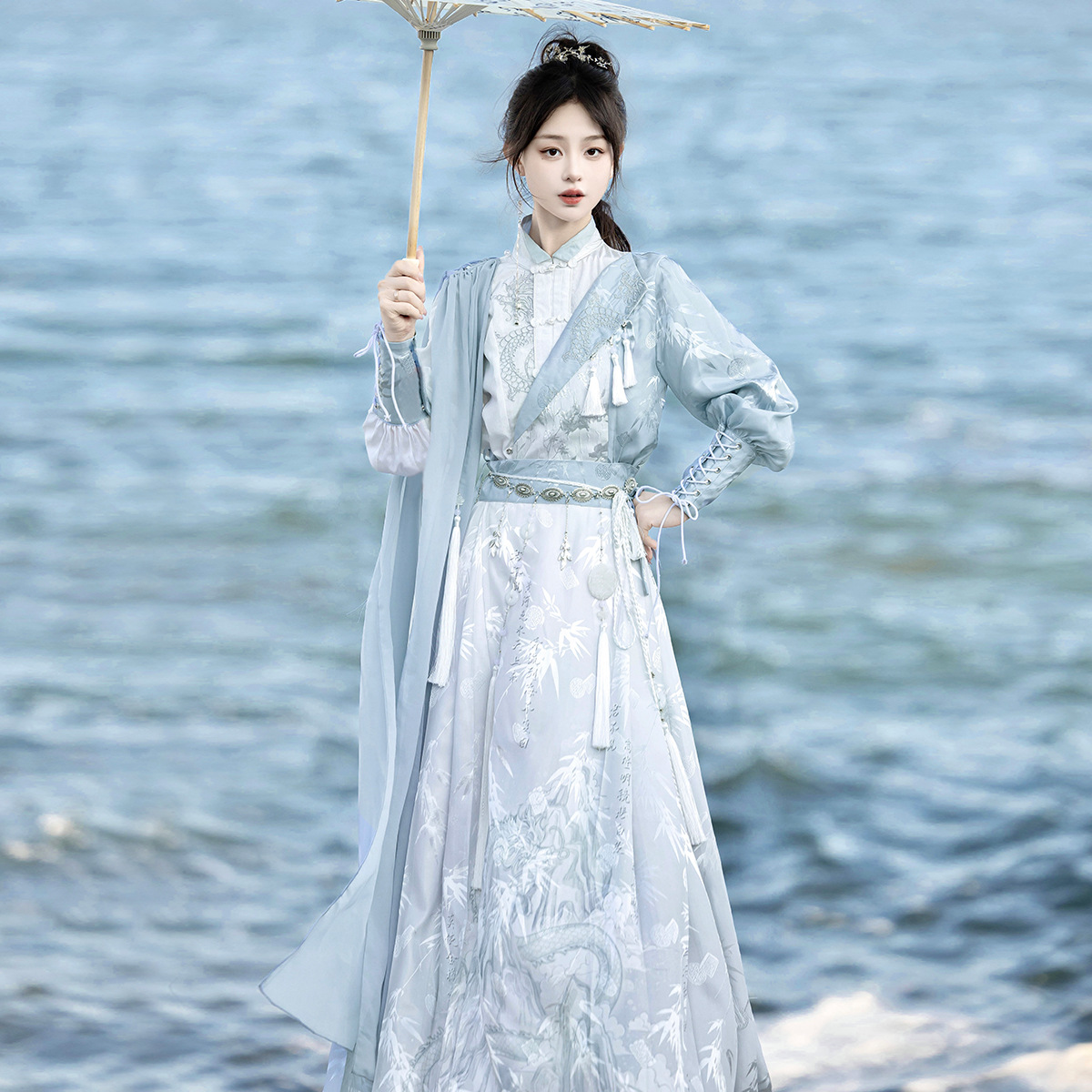 设计师的礼物原创凌龙汉服女中国风改良汉元素新中式古风马面裙仙
