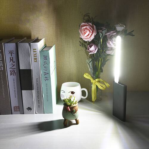 Portable Mini 5V USB LED Light 24 LEDs indoor Table Desk Boo