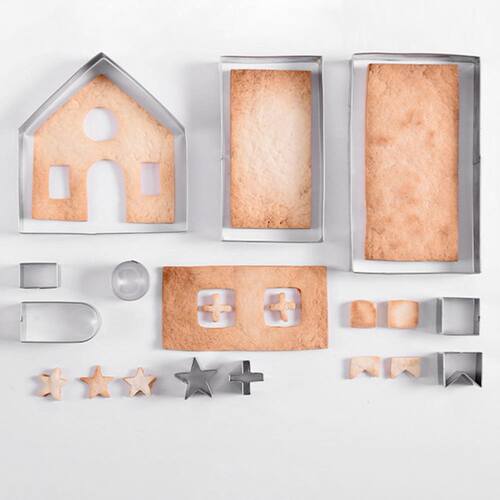 10pcs 3D Biscuit Molds Christmas Gingerbread House Cookie Cu