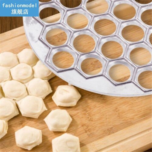 Dumpling Mould Plastic Ravioli Maker Kitchen Gadget Ravioli