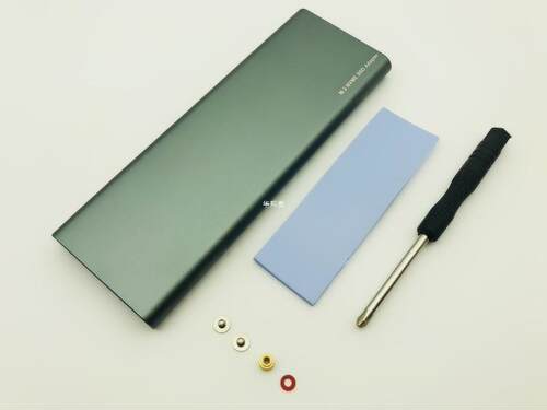 USB-C M.2 NVME SSD Enclosure USB 3.1 Type-c GEN 2 M.2 SSD En