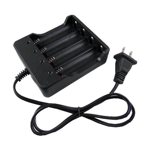 Portable 4.2V Universal 4 Slot EU/US Plug 18650 Li Rechgea