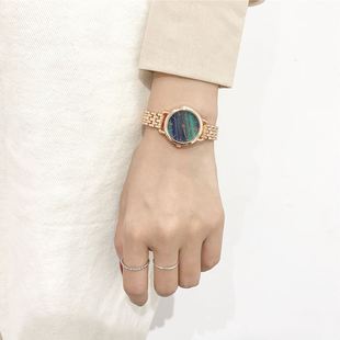 Women Fashion Luxury Golden Stainless Steel Watches Veins D