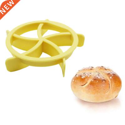 Plastic Pastry Cutter Dough Cookie Press Homemade Bread Roll