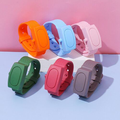 1PCS Portable Silicone Soap Bracelet Wristband Hand Dispense