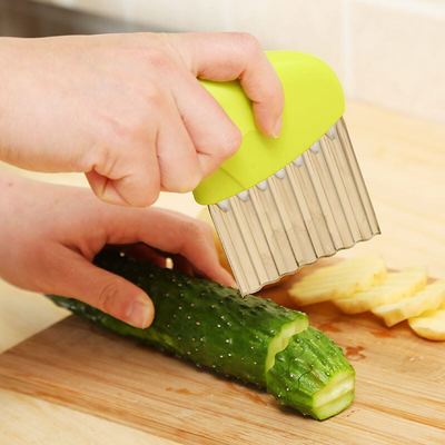 Convenient Veggie Slicer Gadget Wavy Onion Potato Slice Crin