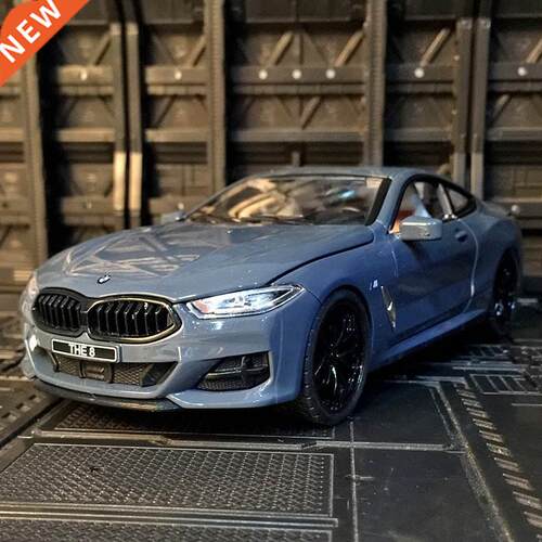 1:24 M8 MH8 Alloy Car Model Diecast & Toy Vehicles Metal