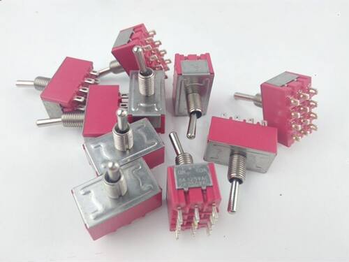 MTS-403 toggle switch four road 12 feet 2 hole 6mm toggle he