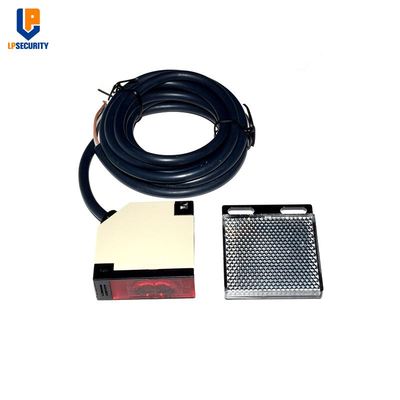 DC12 24V / AC110 240V Square Reflex beam detector Reflectiv