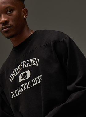 UNDEFEATED五条杠官方冬季新品时尚潮流美式运动logo设计圆领卫衣
