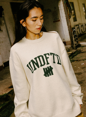 UNDEFEATED五条杠官方秋季新品美式潮流经典大LOGO图案圆领毛衣