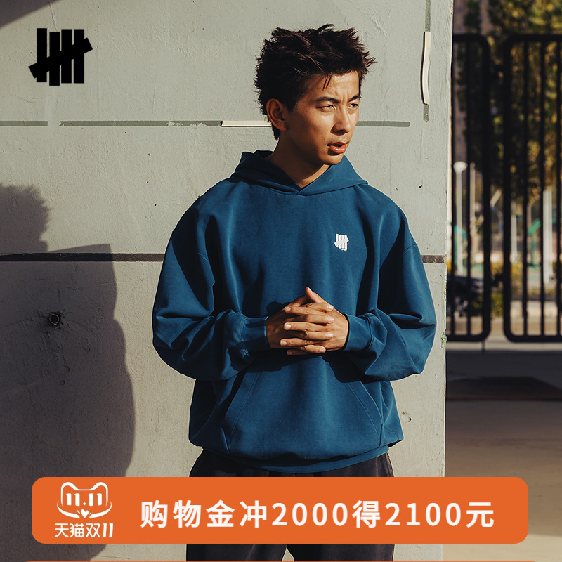 UNDEFEATED美式空气层连帽卫衣