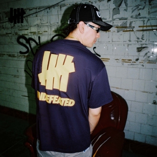 LOCK 经典 美式 T恤 UNDEFEATED五条杠官方秋季 潮流休闲短袖 新品