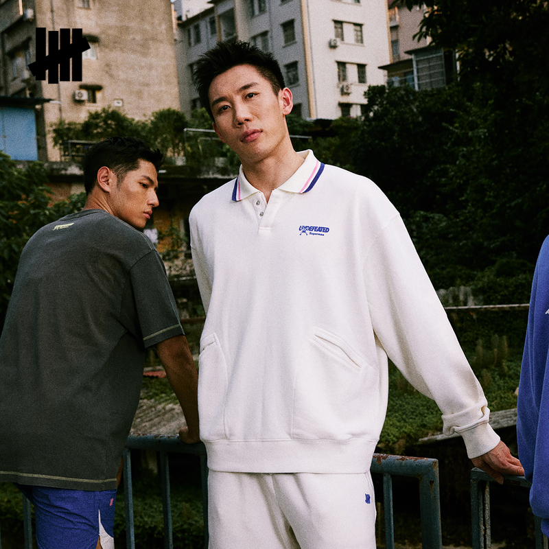 UNDEFEATEDX XUPERMAN联名五条杠中性亨利领口袋卫衣