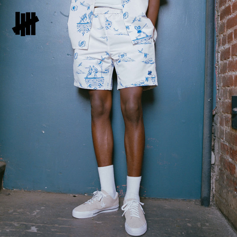 夏季休闲短裤UNDEFEATED