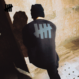 运动街头ICON水洗圆领卫衣 潮流美式 UNDEFEATED五条杠官方秋季 新品