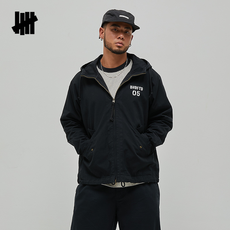 UNDEFEATED时尚经典军事连帽夹克