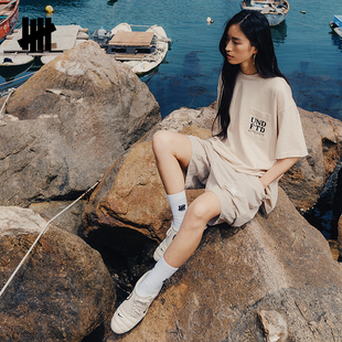 UNDEFEATED五条杠官方夏季休闲美式图案短袖T恤