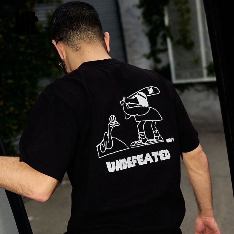 UNDEFEATED新品短袖T恤