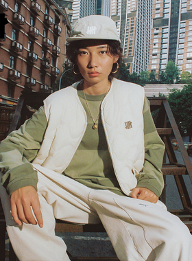 UNDEFEATED五条杠官方秋季新品时尚潮流美式葫芦绗棉轻量羽绒马甲