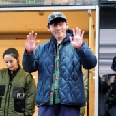 NextVogue neck Taion military zip down 绗缝羽绒夹克25aw