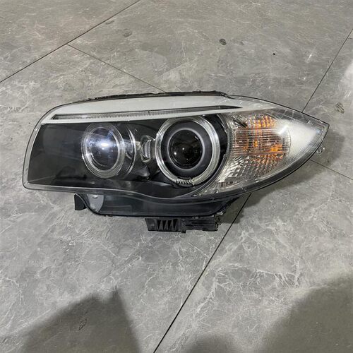 适用于进口E88原厂大灯总成