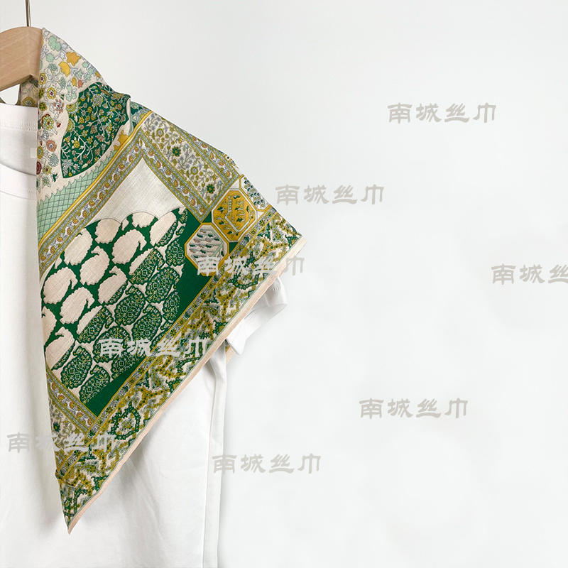 【波斯地毯】2025秋冬新品双面异色丝绒棉磨毛柔软65方巾丝巾搭配