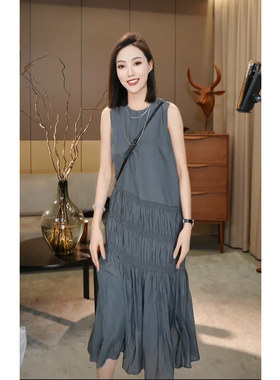 褶皱无袖连衣裙女2026新款