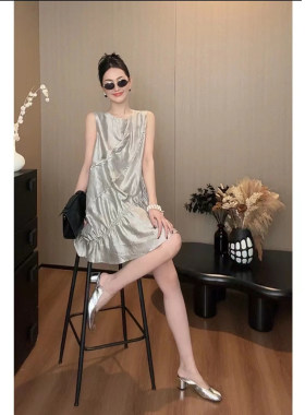 小众酷飒斜拼设计感背心连衣裙女