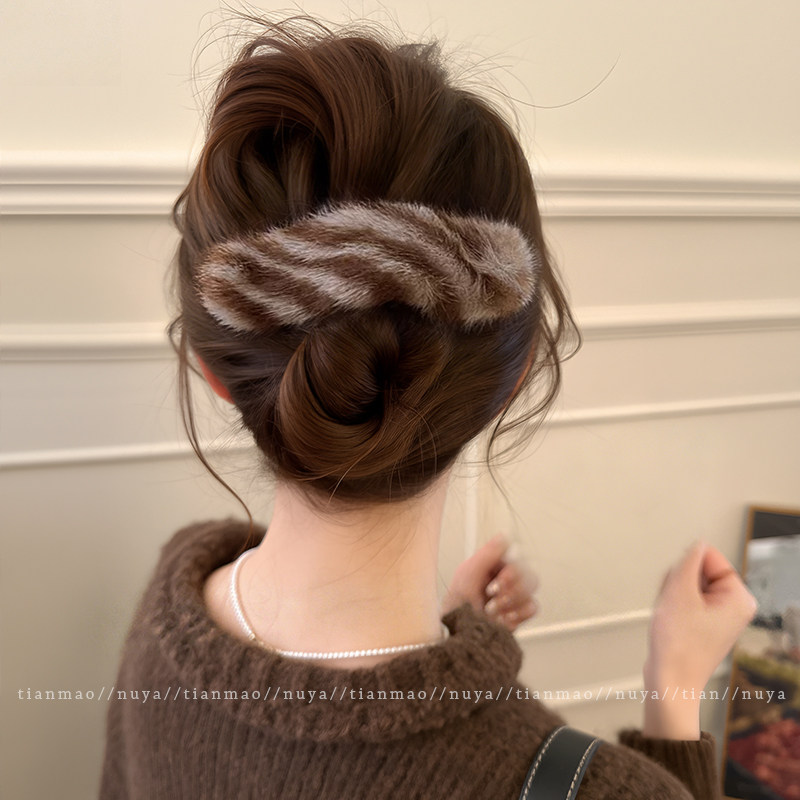 秋冬毛绒鸭嘴夹发夹女后脑勺2025新款高端一字抓夹大号发量大头饰,饰品/流行首饰/时尚饰品新,发饰,淘宝优惠券,粉丝福利购,淘宝优惠卷