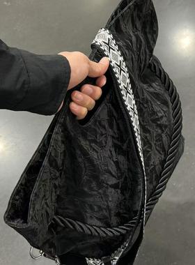 贵宝的包简约百搭小众高级感托特包男女新上课大容量斜挎包登山包