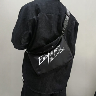 2026新款进化演唱会Evolution斜挎包男女黑色大容量手提包双面包