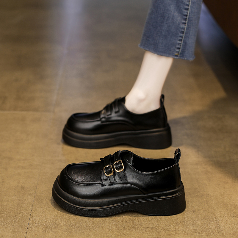 厚底小皮鞋女英伦风2025年秋冬新款加绒百搭黑色复古小众增高单鞋