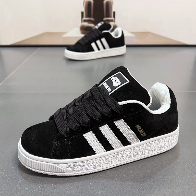 香港潮牌新款男鞋低帮滑板鞋韩版情侣学生运动休闲鞋百搭黑色面包