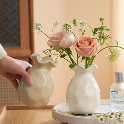 简约现代陶瓷小花瓶摆件奶油风