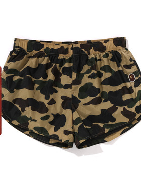 BAPE女装24年秋冬猿人胶质徽章小标迷彩休闲短裤253003N