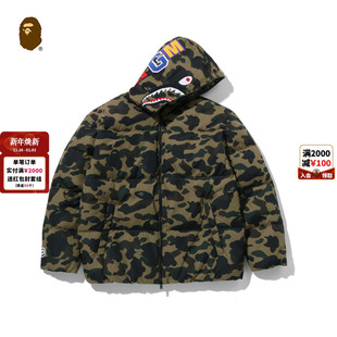 BAPE男装 25年秋冬满幅迷彩图案鲨鱼连帽羽绒服305441P