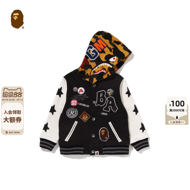 印花徽章鲨鱼连帽棒球服夹克外套图片