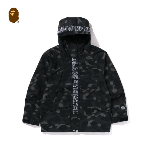 刺绣满印迷彩连帽夹克外套BAPE