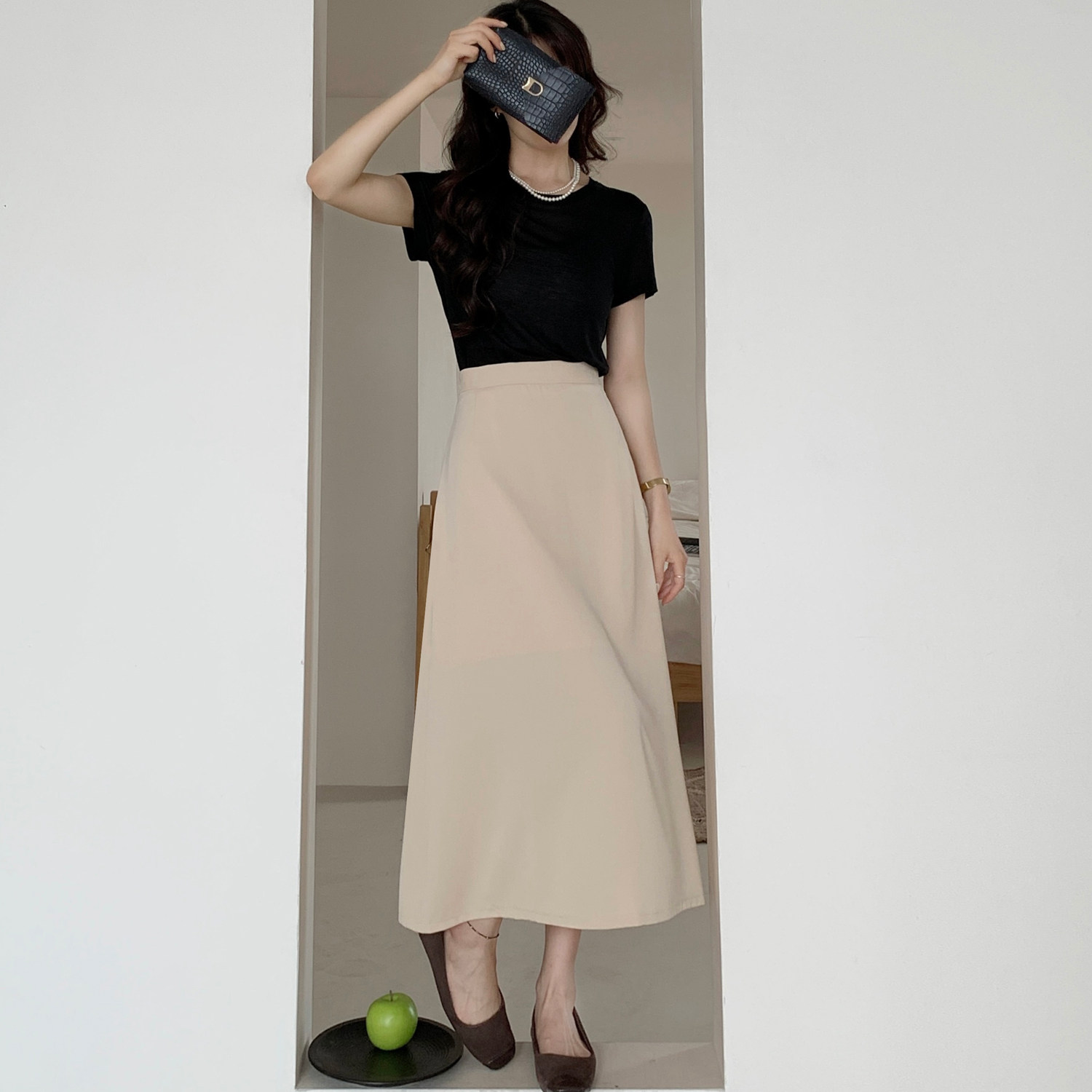 杏色夏天透气休闲半身裙女法式a字裙中长款浅色裙子轻薄遮胯长裙