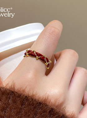 古里雅安可拉红格纹戒指高级感