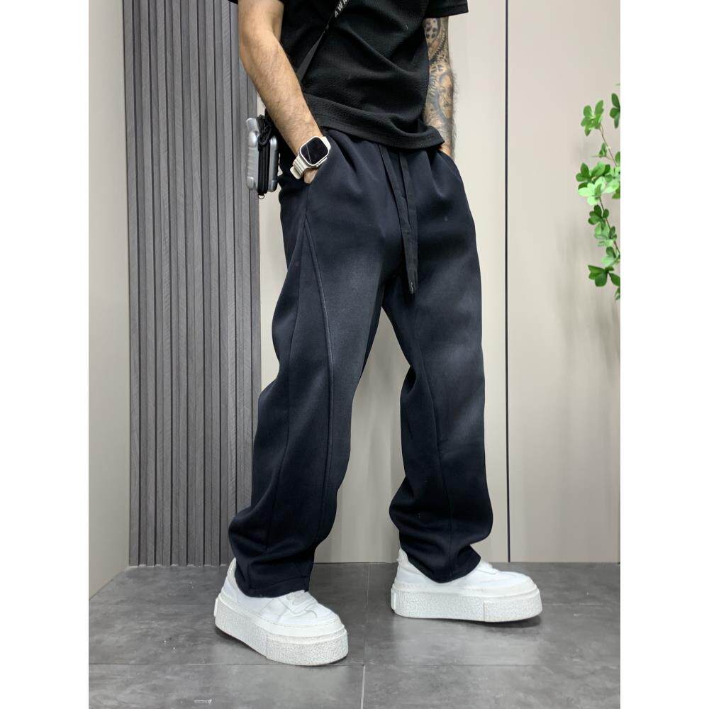 2026春季新款宽腿高街休闲裤男士大码宽松运动运动裤帅气直腿弯刀