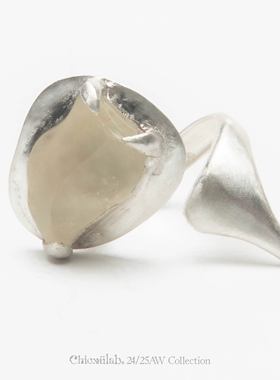 奇虚乐Chicxūlab 月流辉Moonglade 利比亚陨石冲击玻璃素银戒指