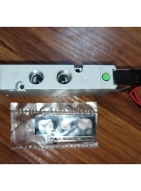 4RD219-06-G2-3-FL669537天行艾尔发机械手原装配件CKD24V电磁阀